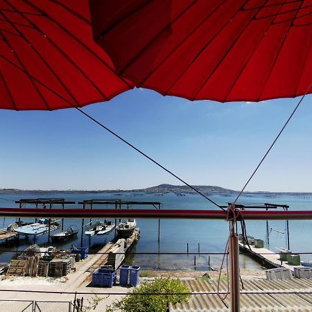 Meze, Charmant Petit Studio Proche Port Exterior foto